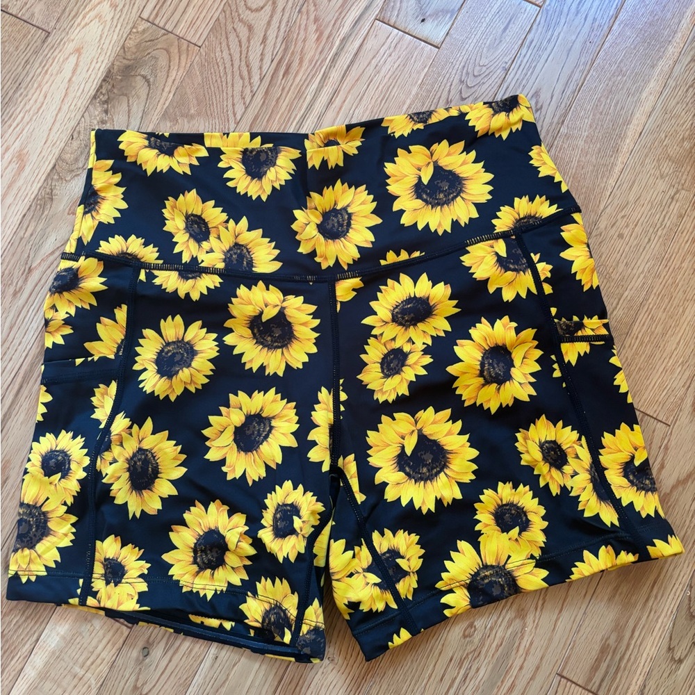 Constantly Varied Gear Sunflower 5in Shorts
